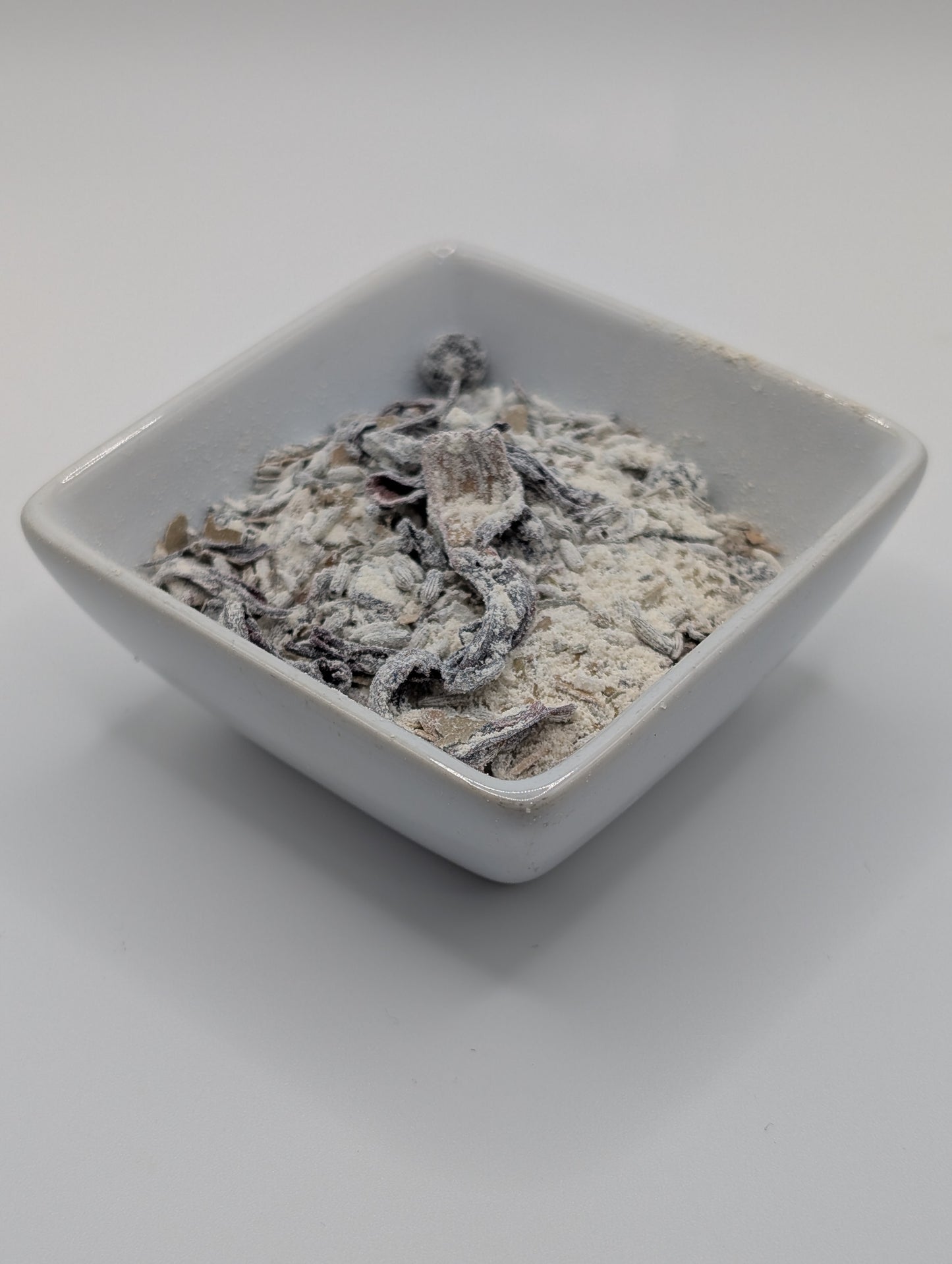 Juniper Woods Bath Tea