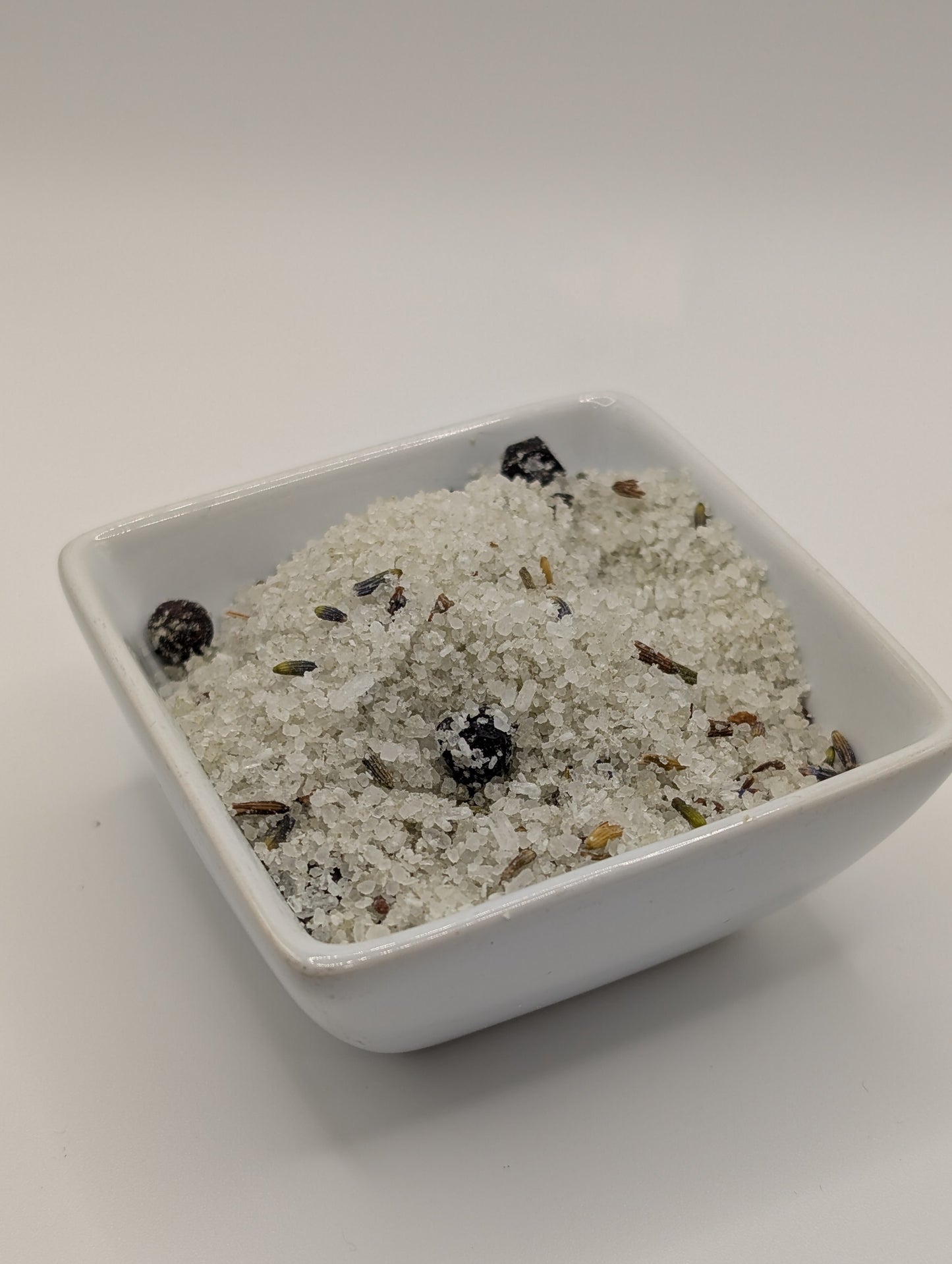 Juniper Woods Fizzy Bath